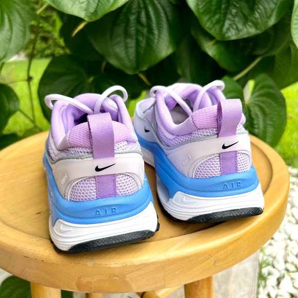 💜🤍Nike Air Max Bliss🤍💜New 💜Size 8.5 but run small like size 8 - Picture 9 of 15